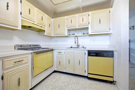 2801 Somerset Drive Lauderdale Lakes FL 33311