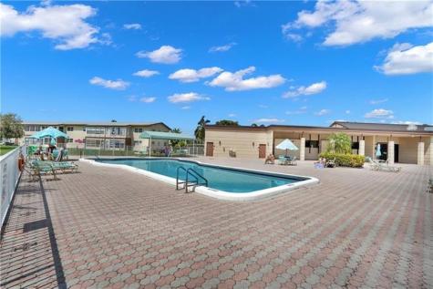 7300 NW 5th Court Margate FL 33063