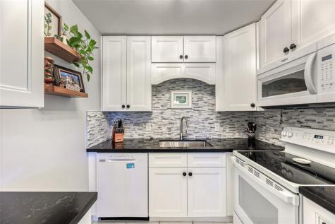 39 Islewood B Deerfield Beach FL 33442