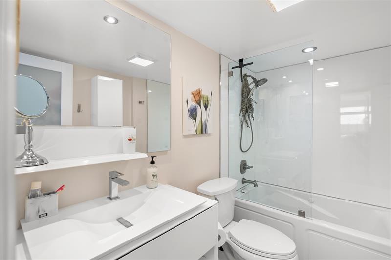 2611 N Riverside Drive Pompano Beach FL 33062