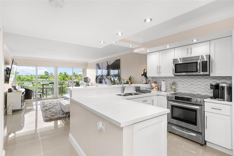 2611 N Riverside Drive Pompano Beach FL 33062