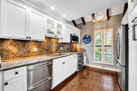 810 SE 2nd Street Fort Lauderdale FL 33301