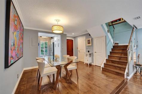 810 SE 2nd Street Fort Lauderdale FL 33301