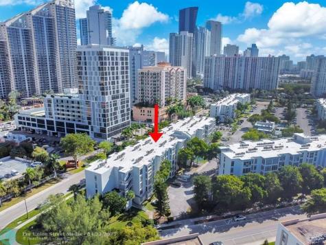 17620 Atlantic Boulevard Sunny Isles Beach FL 33160