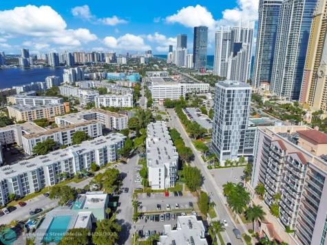 17620 Atlantic Boulevard Sunny Isles Beach FL 33160