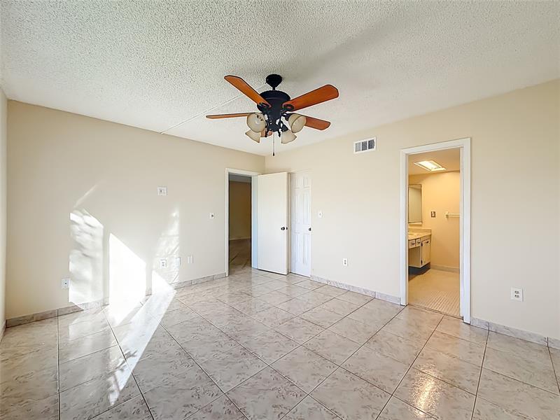 5935 Del Lago Circle Sunrise FL 33313