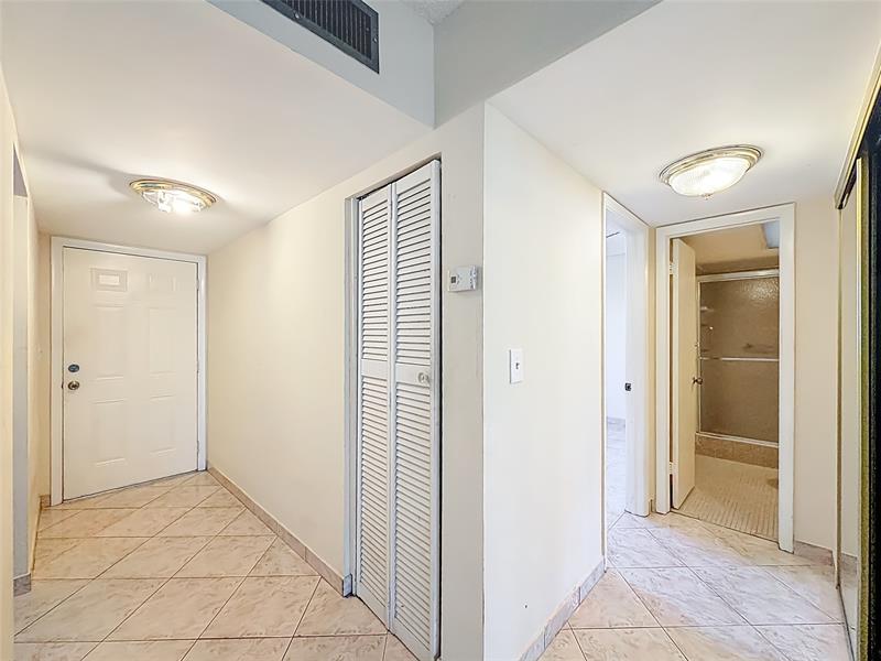 5935 Del Lago Circle Sunrise FL 33313