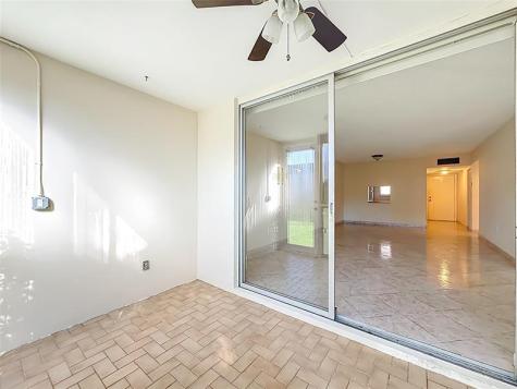 5935 Del Lago Circle Sunrise FL 33313