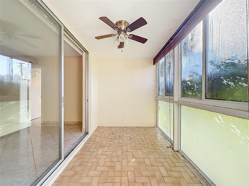 5935 Del Lago Circle Sunrise FL 33313