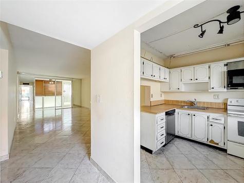 5935 Del Lago Circle Sunrise FL 33313
