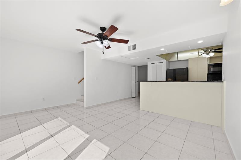 7734 Balboa Street Sunrise FL 33351