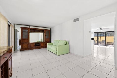 7734 Balboa Street Sunrise FL 33351