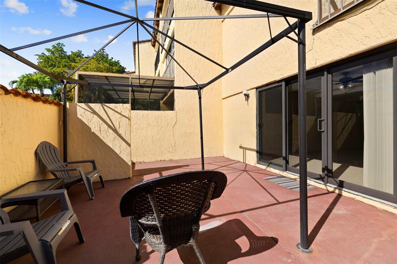 7734 Balboa Street Sunrise FL 33351