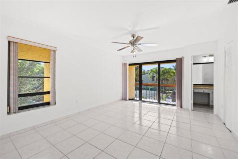 7734 Balboa Street Sunrise FL 33351