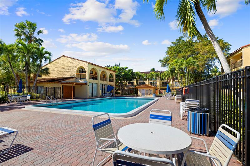 7734 Balboa Street Sunrise FL 33351