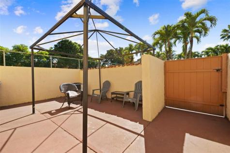 7734 Balboa Street Sunrise FL 33351