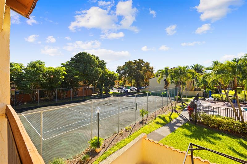 7734 Balboa Street Sunrise FL 33351