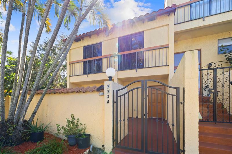 7734 Balboa Street Sunrise FL 33351