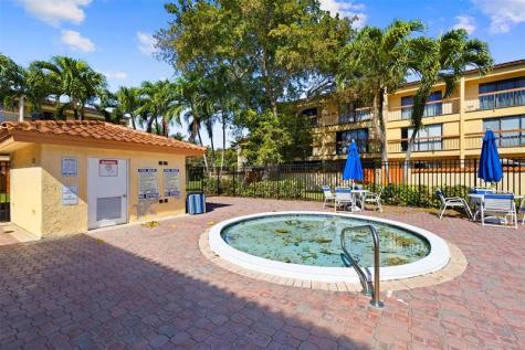 7734 Balboa Street Sunrise FL 33351