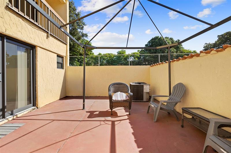 7734 Balboa Street Sunrise FL 33351