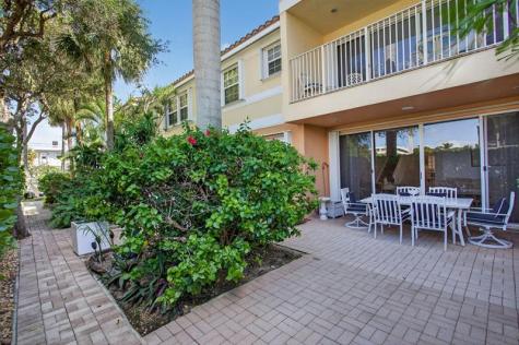 1980 NE 7th Street Deerfield Beach FL 33441