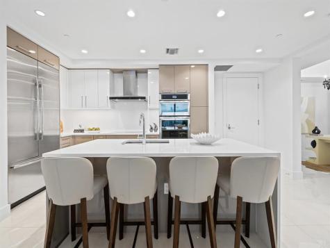 100 E Las Olas Boulevard Fort Lauderdale FL 33301