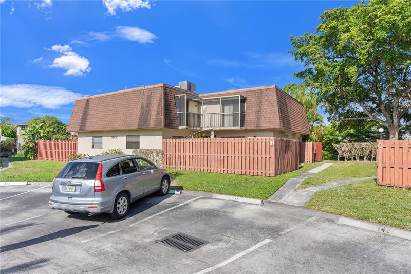 5822 Swordfish Court Tamarac FL 33319