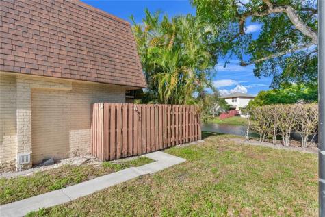 5822 Swordfish Court Tamarac FL 33319