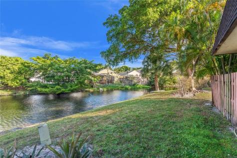 5822 Swordfish Court Tamarac FL 33319