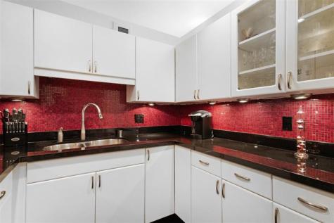 1940 NE 2nd Avenue Wilton Manors FL 33305