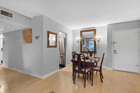 1940 NE 2nd Avenue Wilton Manors FL 33305