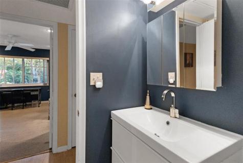 1940 NE 2nd Avenue Wilton Manors FL 33305