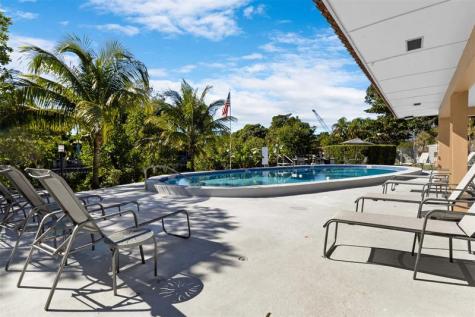 1940 NE 2nd Avenue Wilton Manors FL 33305