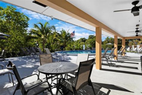 1940 NE 2nd Avenue Wilton Manors FL 33305