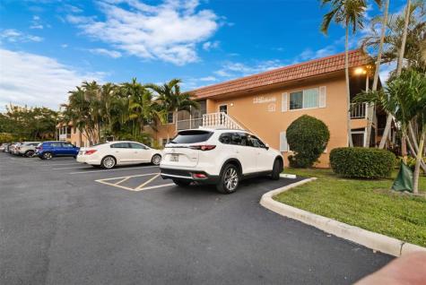 1940 NE 2nd Avenue Wilton Manors FL 33305