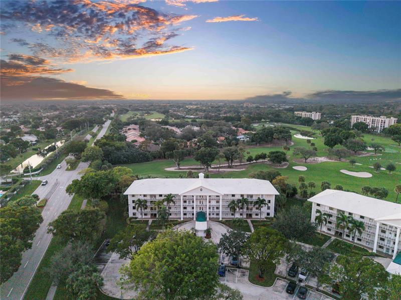 6181 Balboa Circle Boca Raton FL 33433