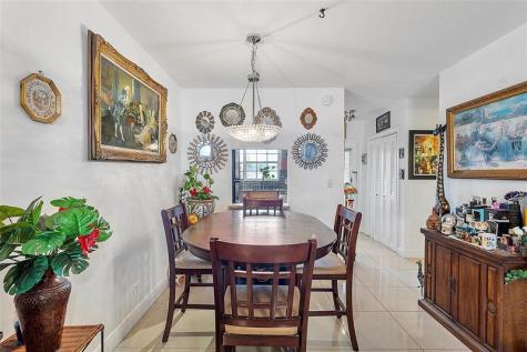 2050 NE 39th Street Lighthouse Point FL 33064