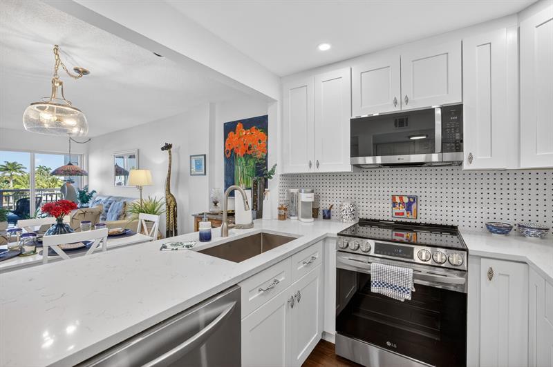 2611 N Riverside Drive Pompano Beach FL 33062