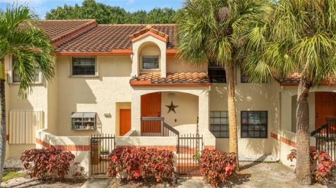 206 Congressional Way Deerfield Beach FL 33442