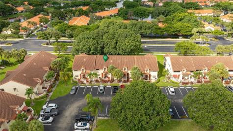 206 Congressional Way Deerfield Beach FL 33442