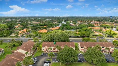 206 Congressional Way Deerfield Beach FL 33442