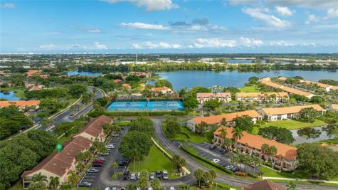 206 Congressional Way Deerfield Beach FL 33442