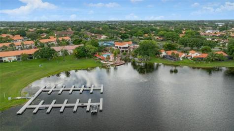 206 Congressional Way Deerfield Beach FL 33442