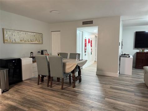 10905 W Clairmont Circle Fort Lauderdale FL 33321