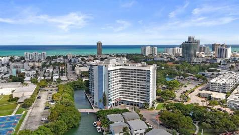 7441 Wayne Avenue Miami Beach FL 33141