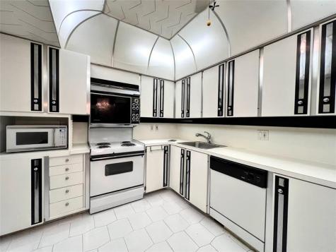 800 Cypress Grove Drive Pompano Beach FL 33069