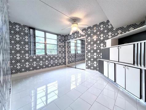 800 Cypress Grove Drive Pompano Beach FL 33069
