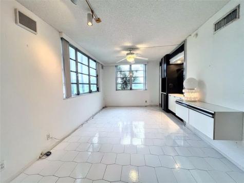 800 Cypress Grove Drive Pompano Beach FL 33069