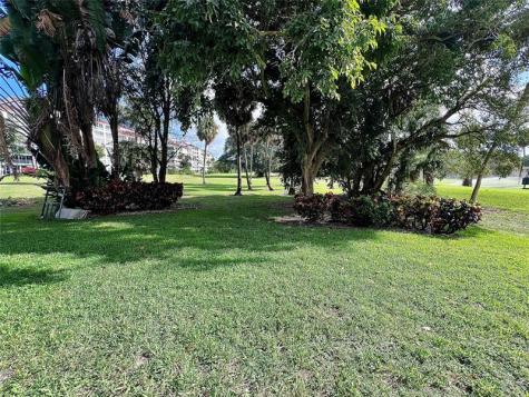 800 Cypress Grove Drive Pompano Beach FL 33069