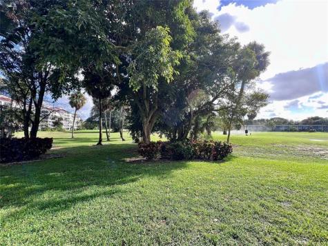 800 Cypress Grove Drive Pompano Beach FL 33069